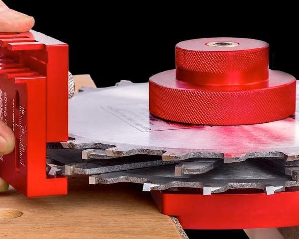 10 недорогих, зато полезных мужских инструментов с AliExpress, которые могут оказаться для вас в новинку