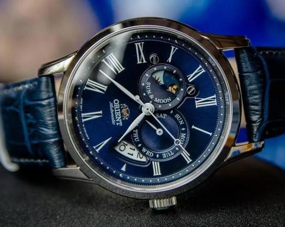 Выбираем стильные мужские наручные часы с АлиЭкспресс: популярные модели на любой кошелек