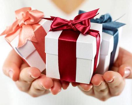 Самые лучшие подарки девушек и девочек